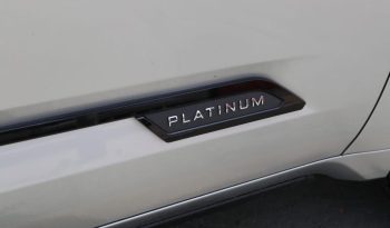 
									Toyota Tundra Platinum 2WD full								