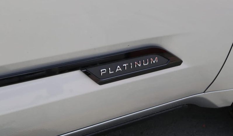 
								Toyota Tundra Platinum 2WD full									