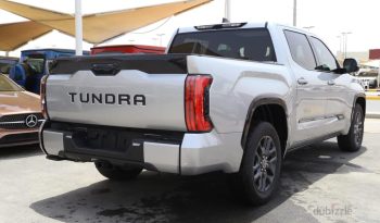 
									Toyota Tundra Platinum 2WD full								