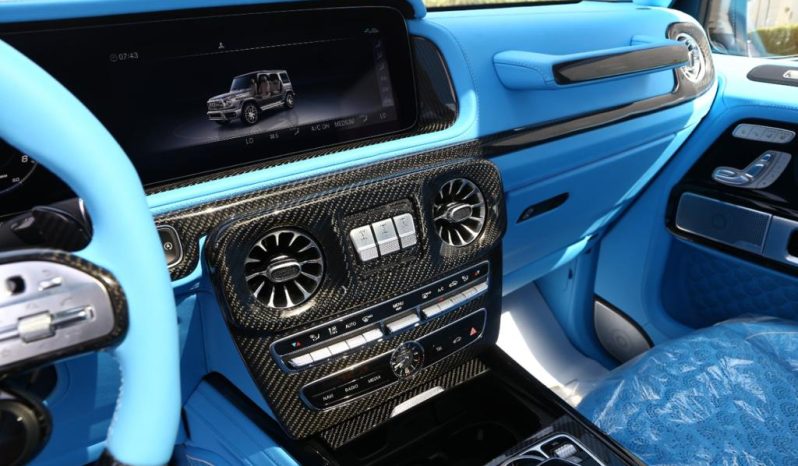 
								Mercedes Benz G700 Brabus Widestar full									