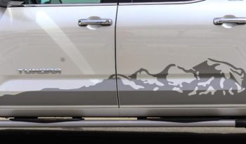 
									Toyota Tundra CrewMax full								