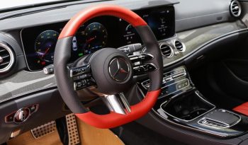 
									Mercedes Benz E200 full								