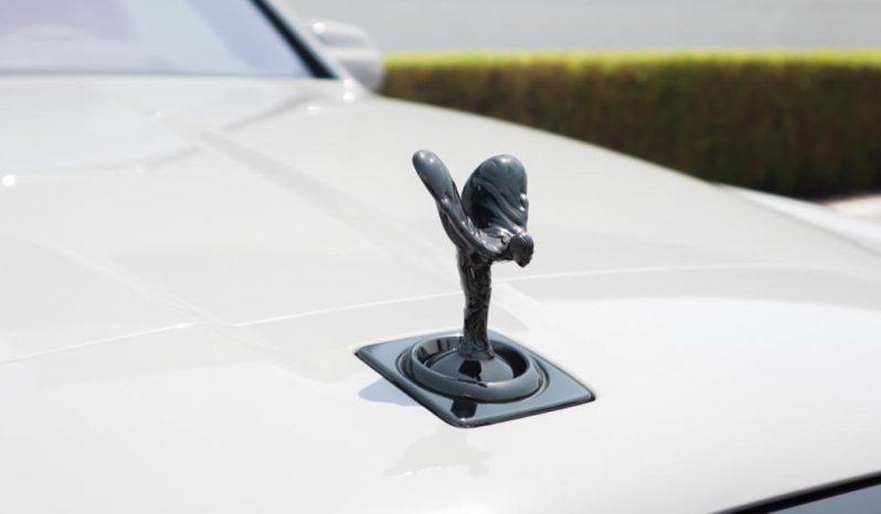 
								Rolls Royce Cullinan Black Badge full									