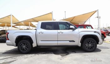
									Toyota Tundra Platinum 2WD full								