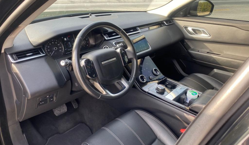 
								Range Rover Velar P250 S full									