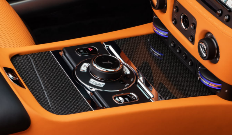 
								Rolls Royce Dawn full									