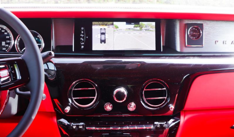 
								Rolls Royce Phantom full									