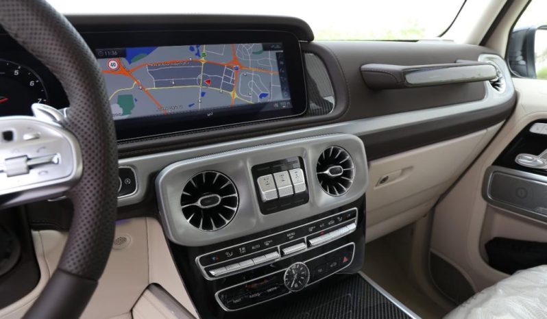 
								Mercedes Benz G63 full									