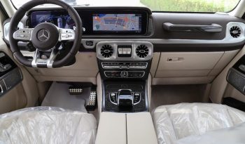 
									Mercedes Benz G63 full								