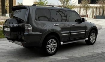 
									Mitsubishi Pajero GLS full								