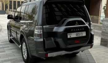 
									Mitsubishi Pajero GLS full								