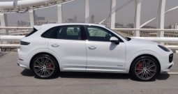Porsche Cayenne GTS