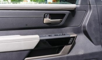 
									Toyota Tundra CrewMax full								