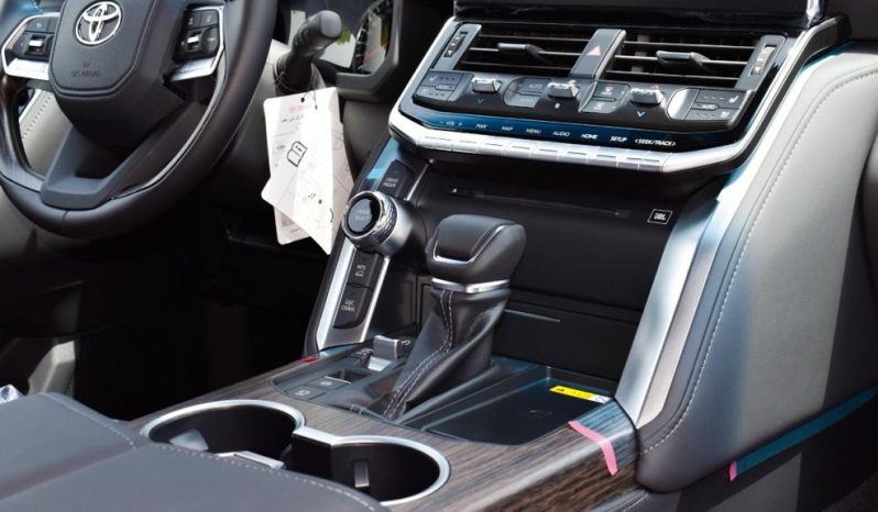 
								Toyota LC300 VX-R full									