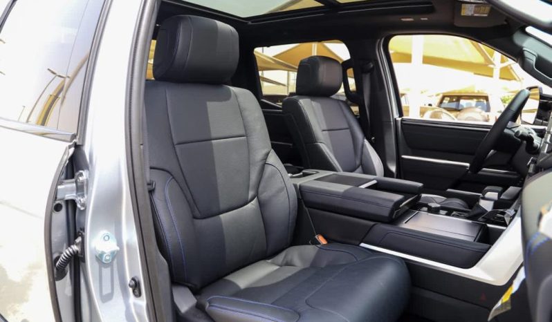 
								Toyota Tundra Platinum 2WD full									