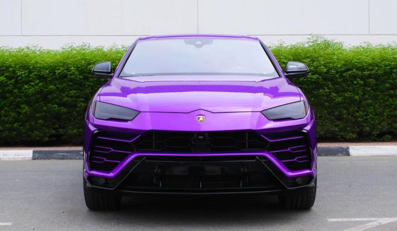 
								Lamborghini Urus full									