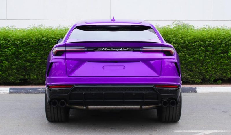 
								Lamborghini Urus full									