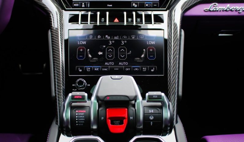 
								Lamborghini Urus full									